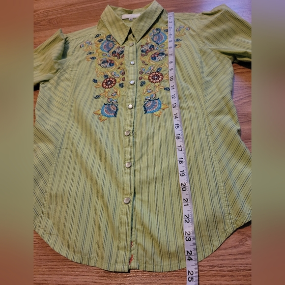 Johnny Was 3J Workshop Button Down Floral Embroidered Shirt, M - Picture 9 of 14